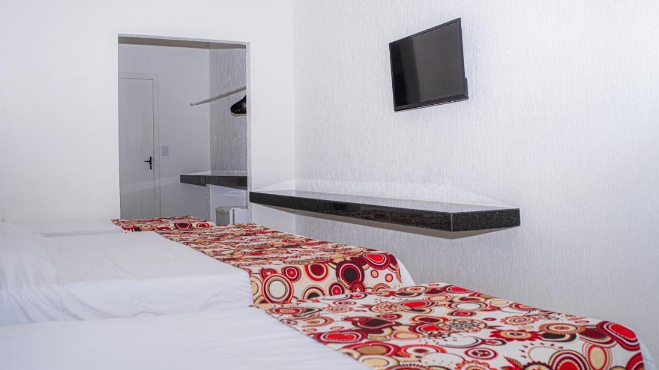 Sueds Segundo Sol Hotel Santa Cruz Cabralia Bagian luar foto